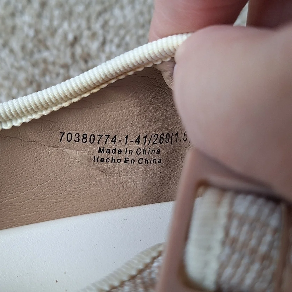 Charles And Keith Womens Tan/Cream Gingham Platform Buckle Sandals Size 41 (11)